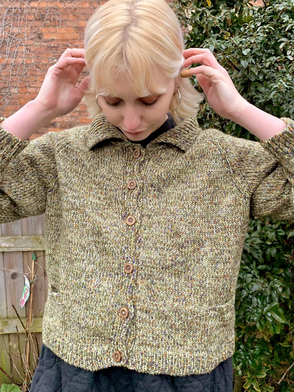 Raglan Boxy Cardigan with Collar (download)
