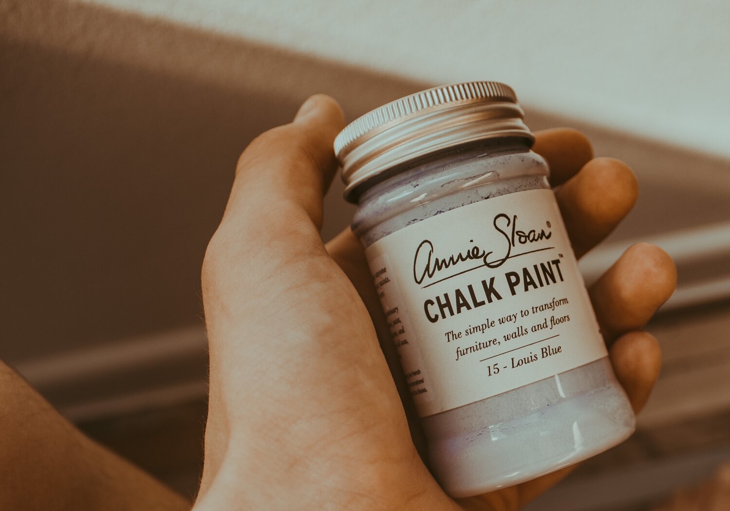 Three Annie Sloan Chalk Paints We’re Obsessed with this Winter