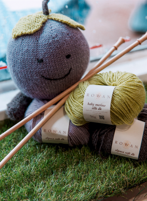 Gary Grape Knitting Pattern (download)